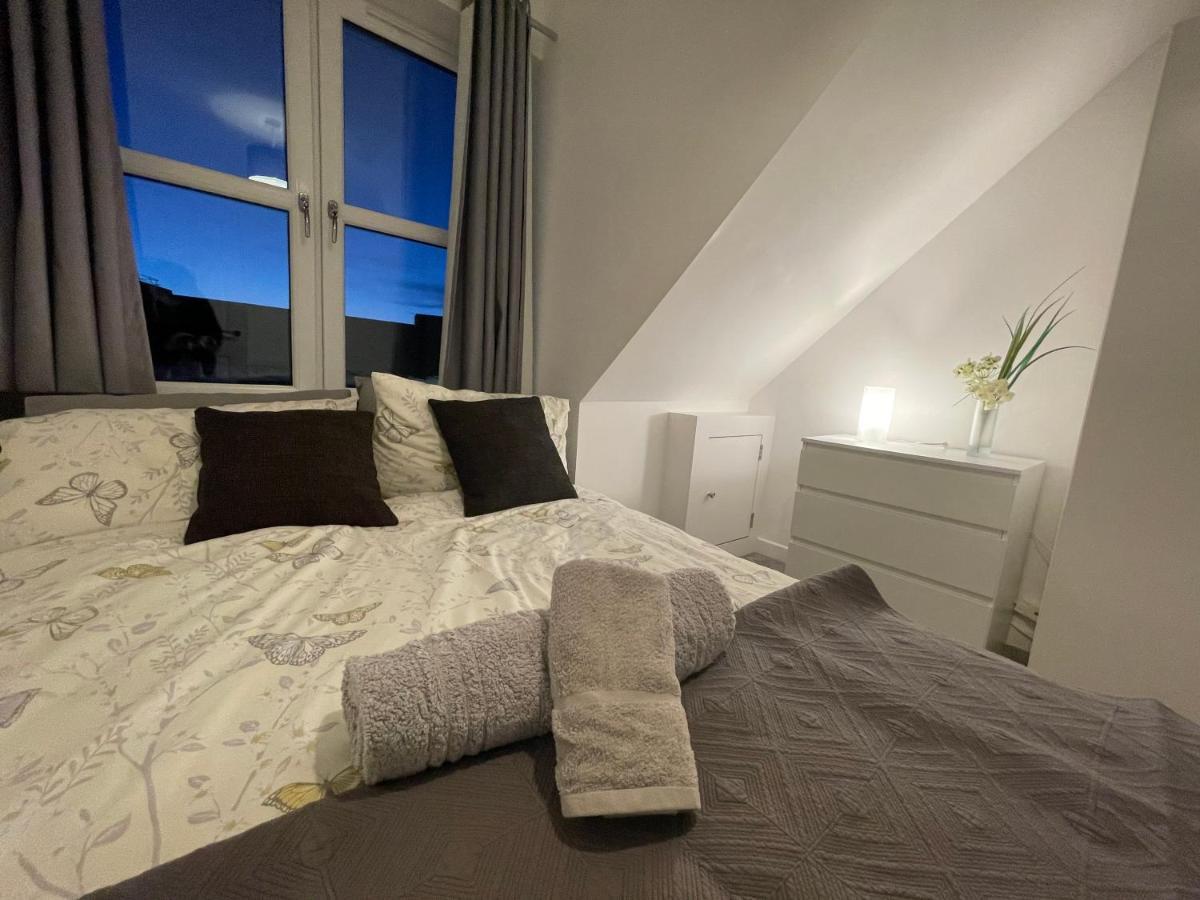 Carvetii - Edward House D - 2 Dbl Bed 2Nd Floor Flat Leilighet Dunfermline Eksteriør bilde