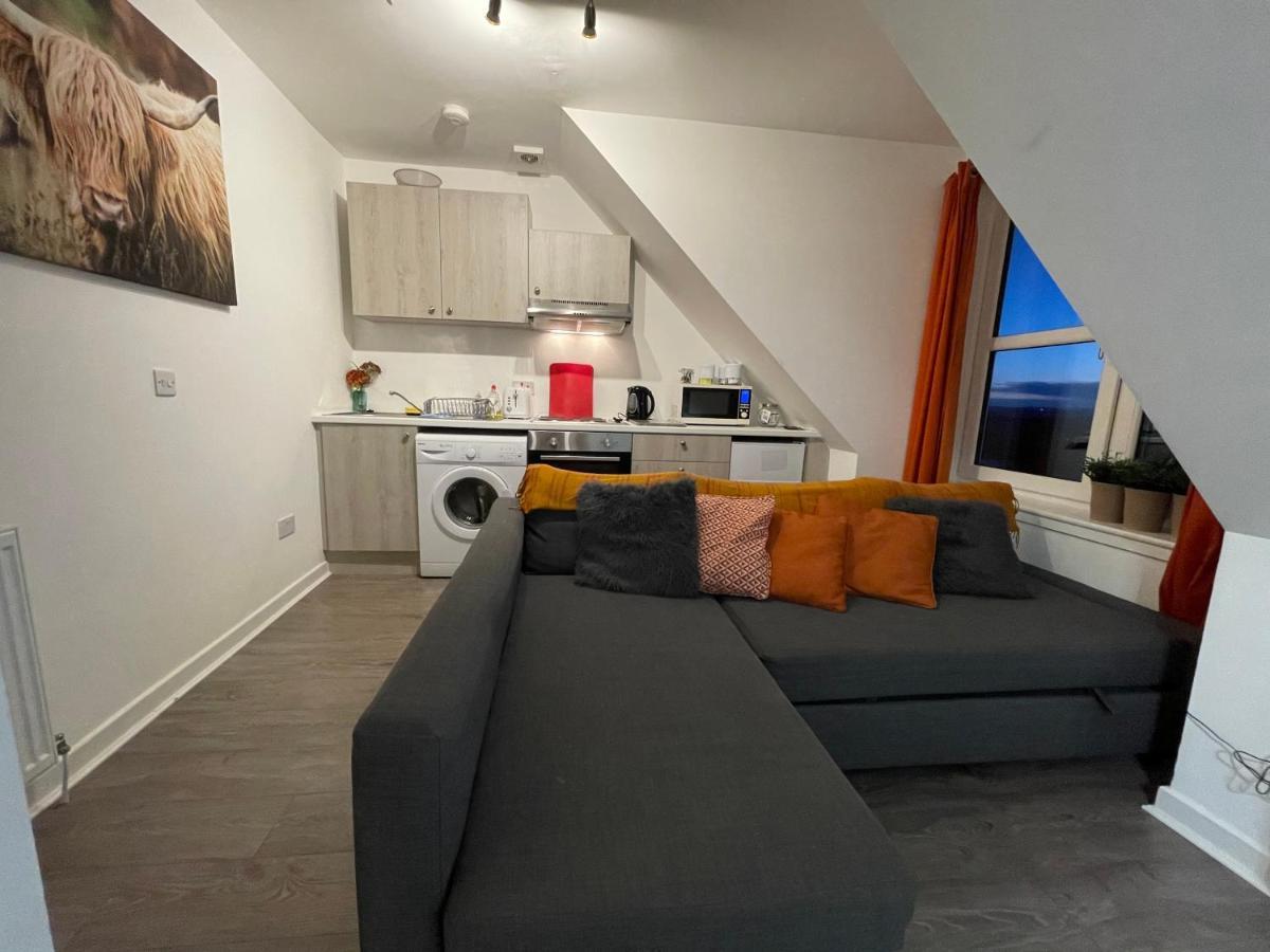 Carvetii - Edward House D - 2 Dbl Bed 2Nd Floor Flat Leilighet Dunfermline Eksteriør bilde